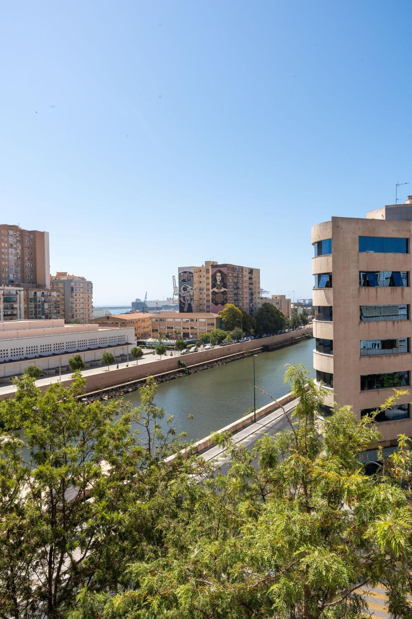 Bubu - Apartamentos En El Centro Málaga Kültér fotó