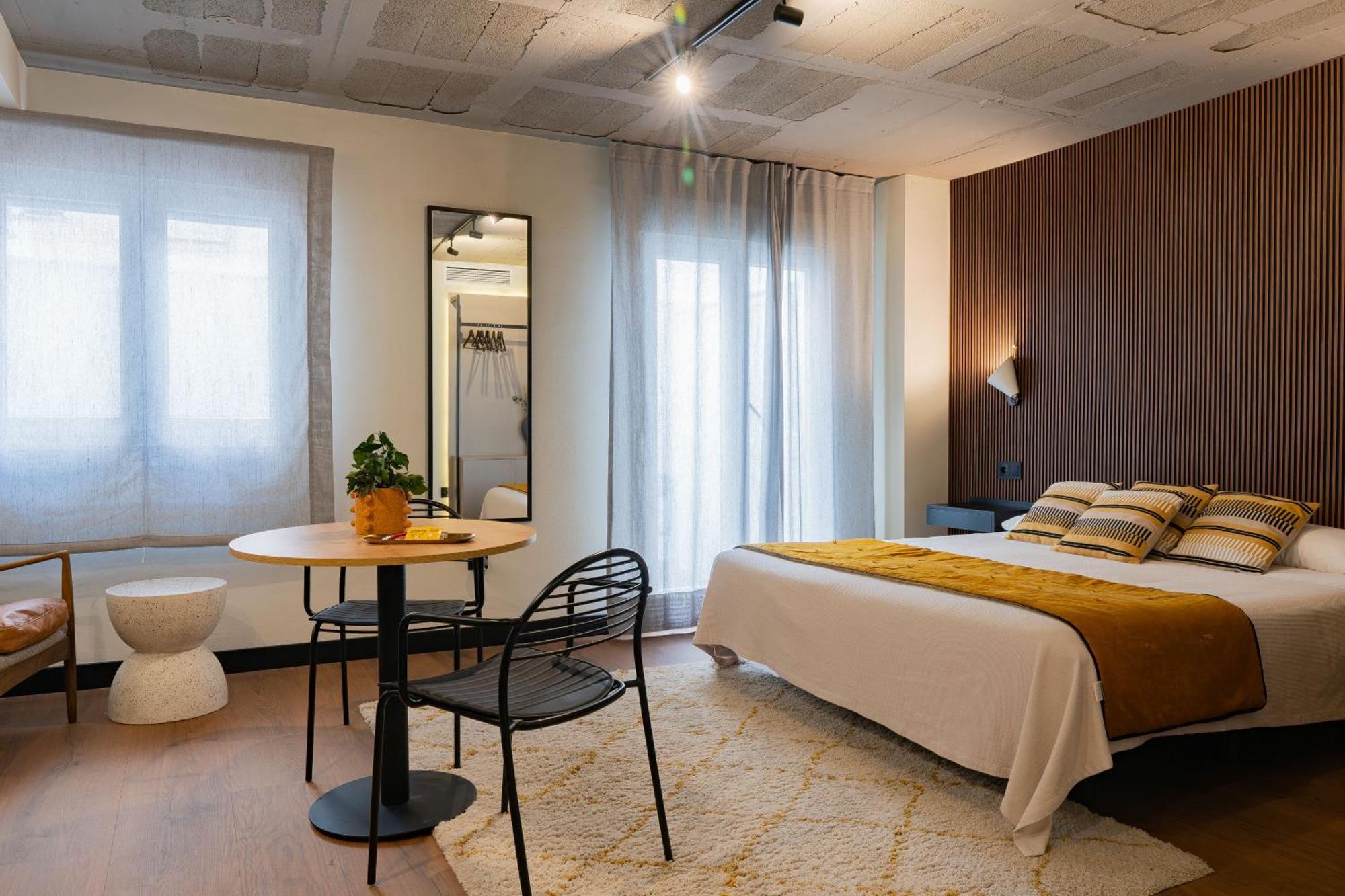 Bubu - Apartamentos En El Centro Málaga Kültér fotó